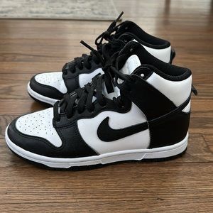 Nike Dunk High Panda size 6